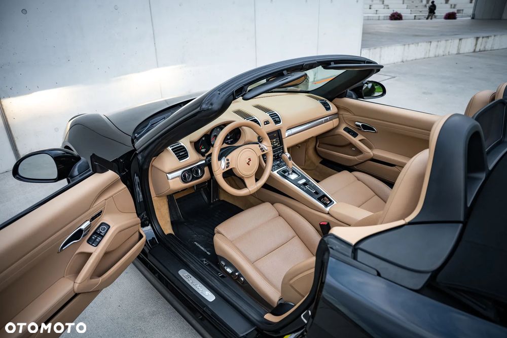 Porsche Boxster GTS PDK - 13