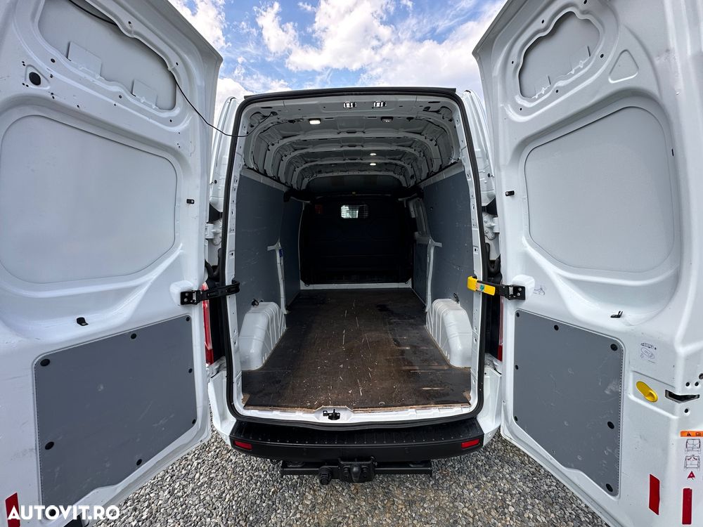 Ford TRANSIT CUSTOM L2H2 - 8