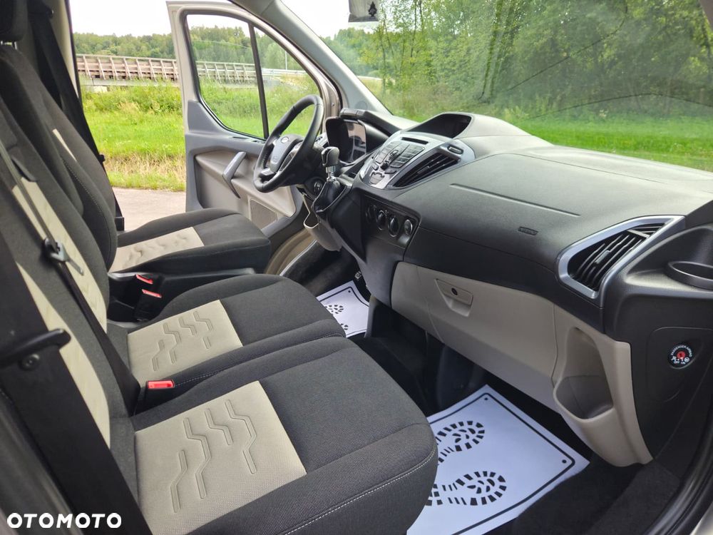 Ford Transit Custom - 19