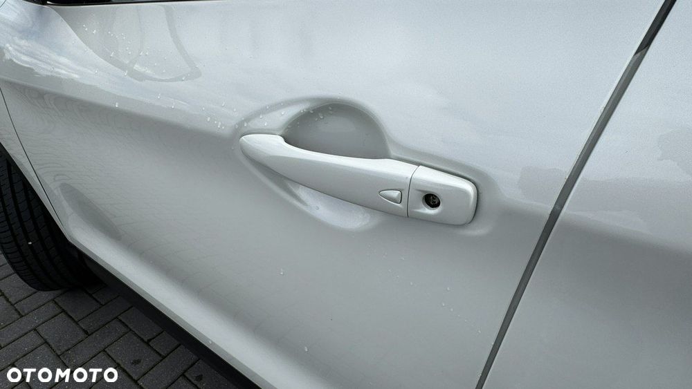 Nissan Qashqai 1.5 dCi TEKNA - 28