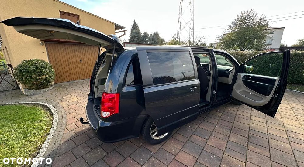Dodge Grand Caravan - 1