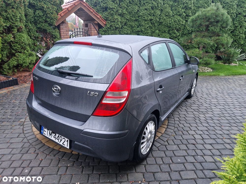 Hyundai i30 1.4 Classic - 4