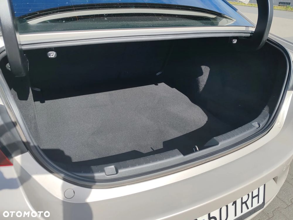 Mazda 3 - 4