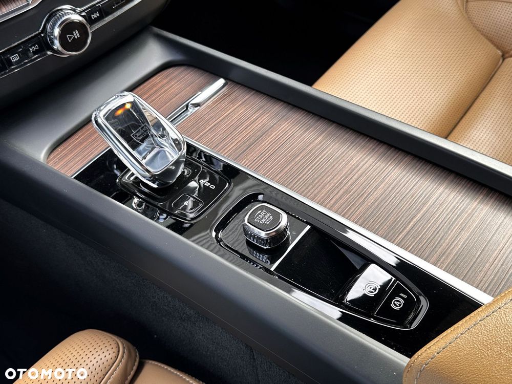 Volvo XC 60 - 23