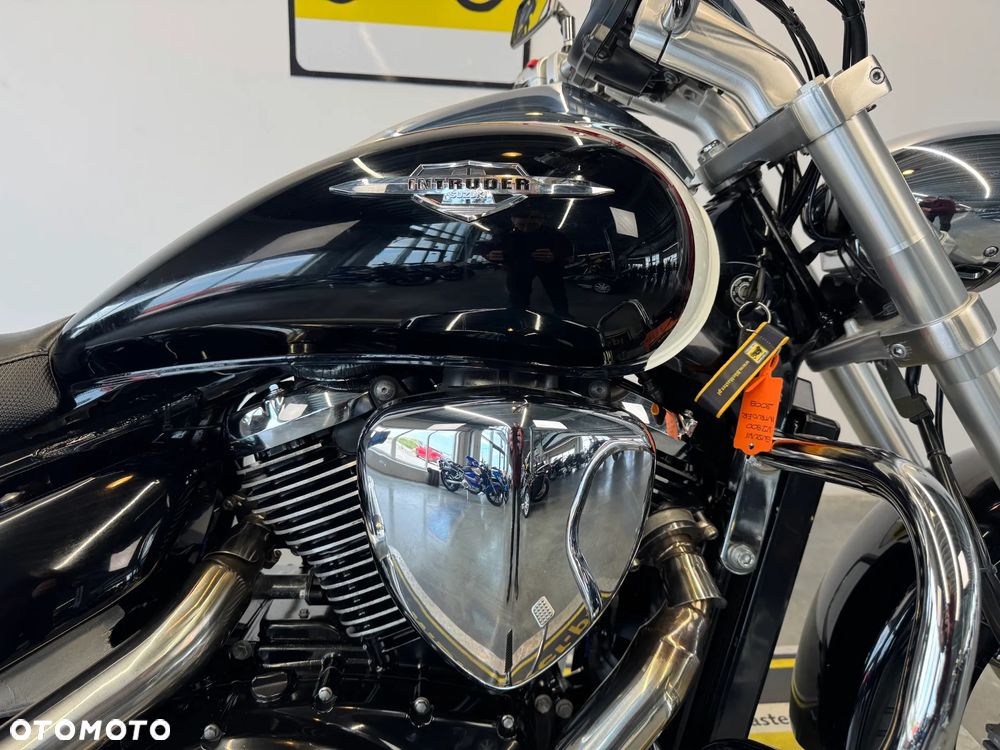Suzuki VZ - 12