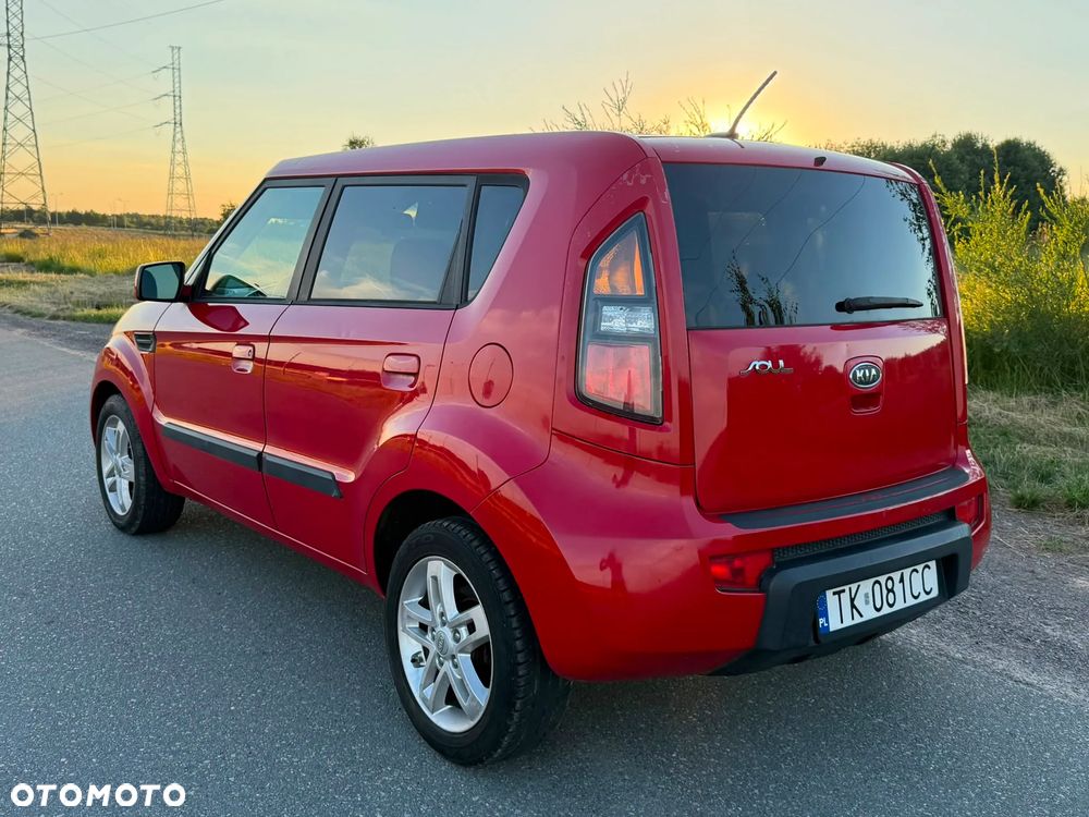 Kia Soul - 10