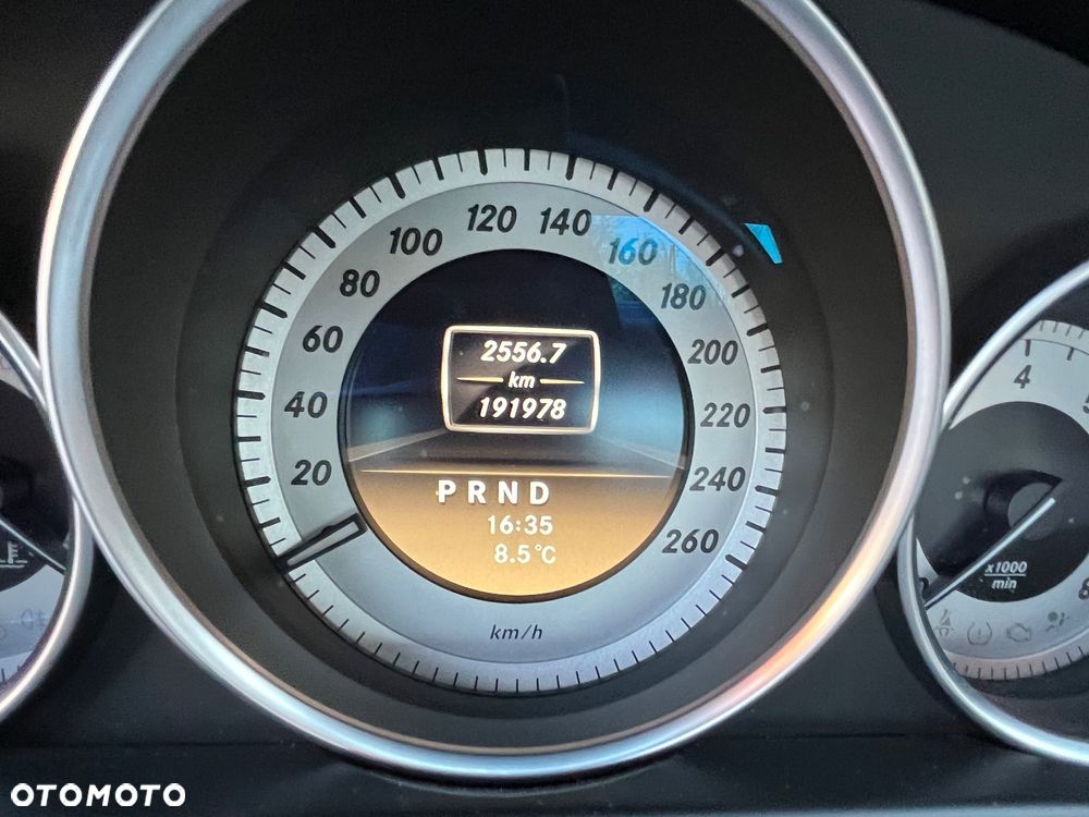 Mercedes-Benz Klasa C 180 BlueEFFICIENCY 7G-TRONIC - 5