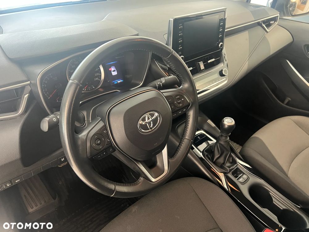 Toyota Corolla 1.5 Comfort - 16