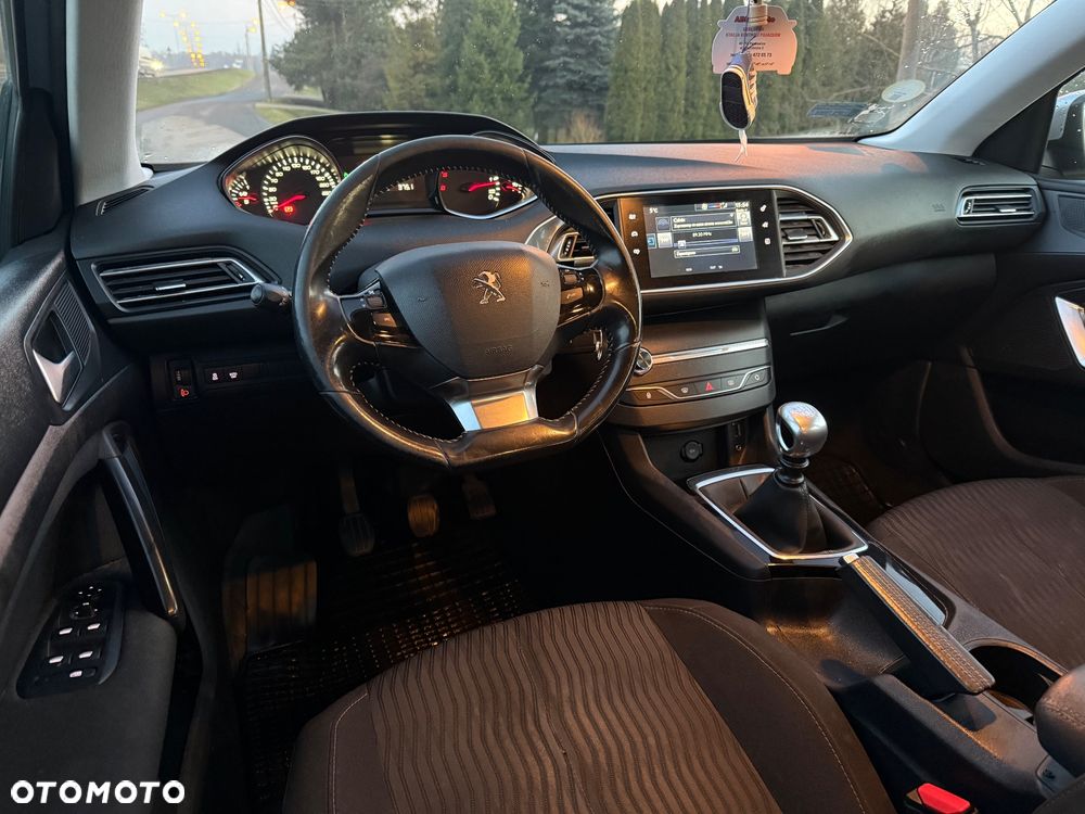 Peugeot 308 1.6 BlueHDi Active S&S - 24