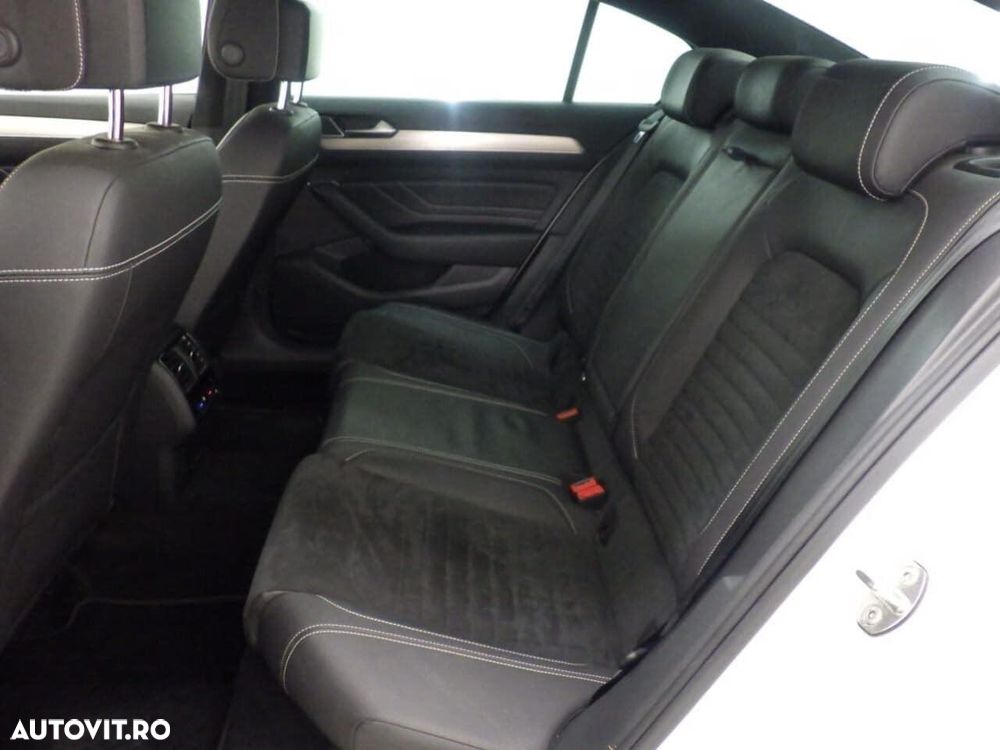 Volkswagen Passat - 8