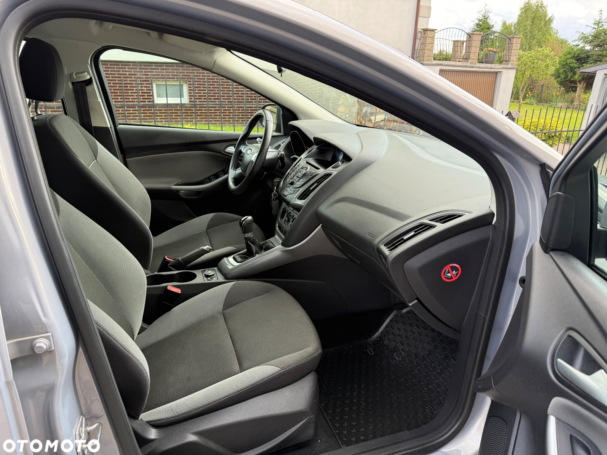 Ford Focus 1.6 Ambiente - 14