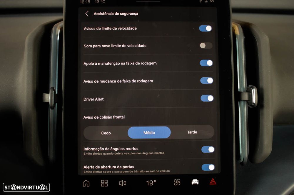 Volvo EX30 Single Motor Extended Range RWD Core - 23