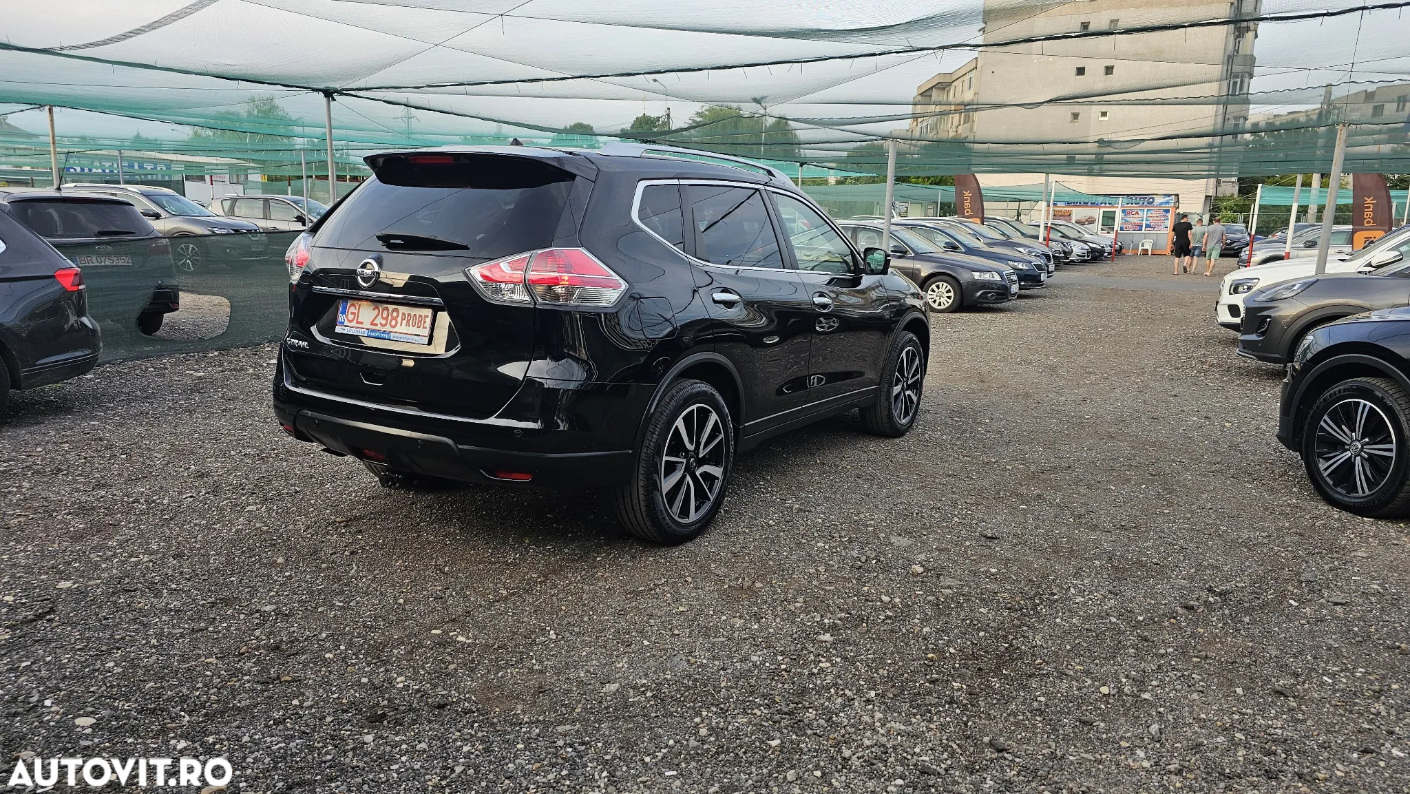 Nissan X-Trail 2.0 dCi ALL-MODE 4x4i Xtronic Tekna - 6