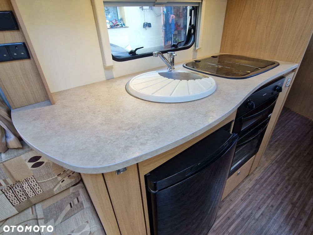 Elddis Chatsworth - 11