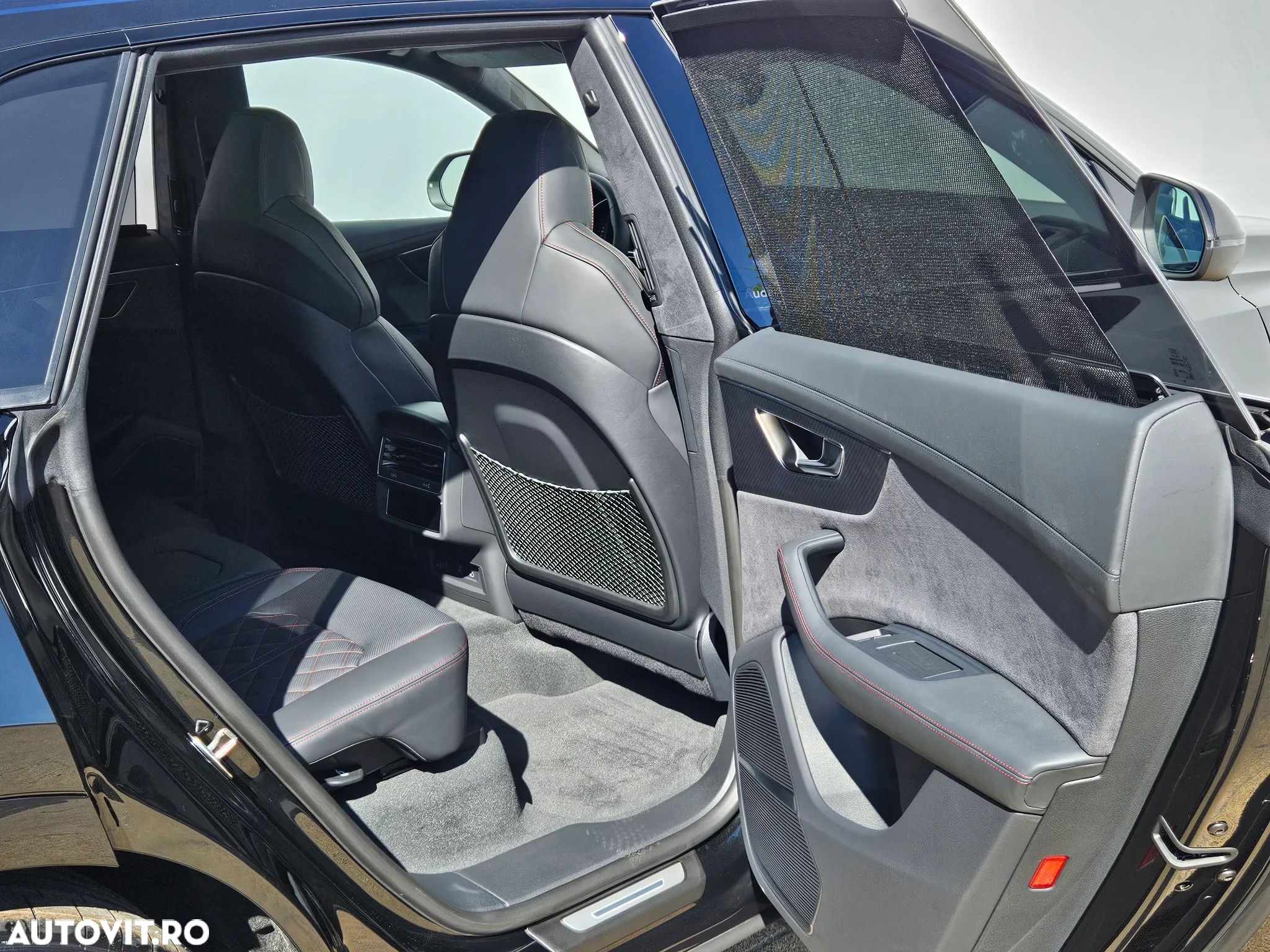 Audi Q8 55 TFSI quattro Tiptronic MHEV - 23