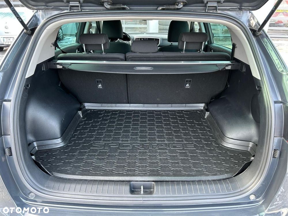 Kia Sportage 1.6 T-GDI M 2WD DCT - 9