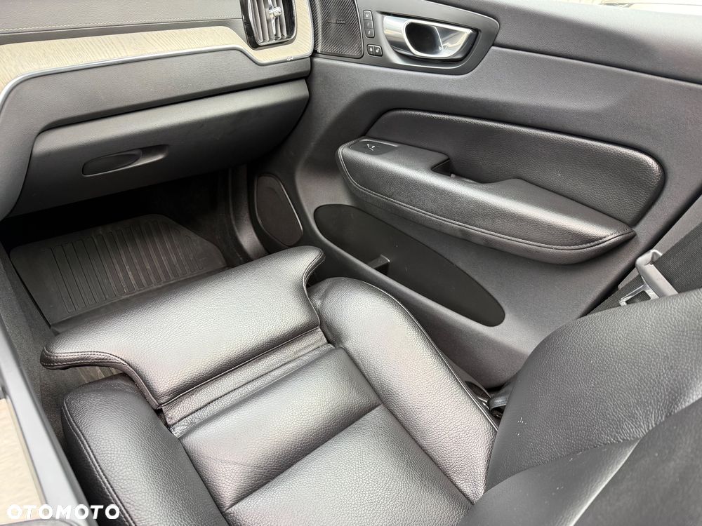 Volvo XC 60 B4 D Geartronic Inscription - 38