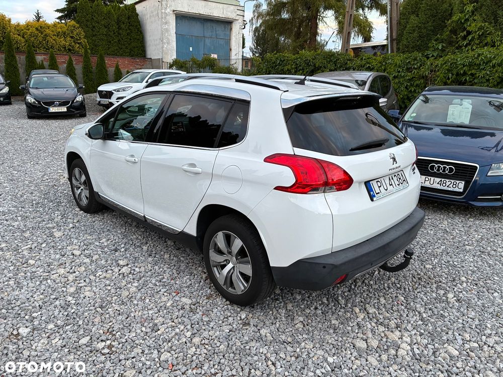 Peugeot 2008 1.6 e-HDi Allure S&S - 5