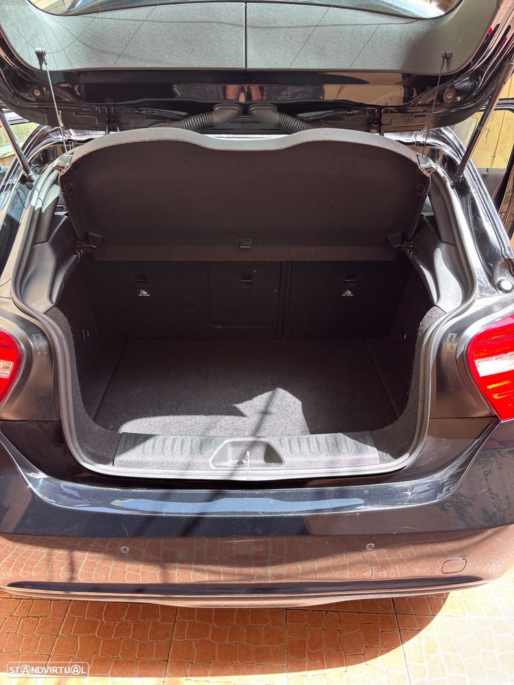 Mercedes-Benz A 180 CDI (BlueEFFICIENCY) - 8