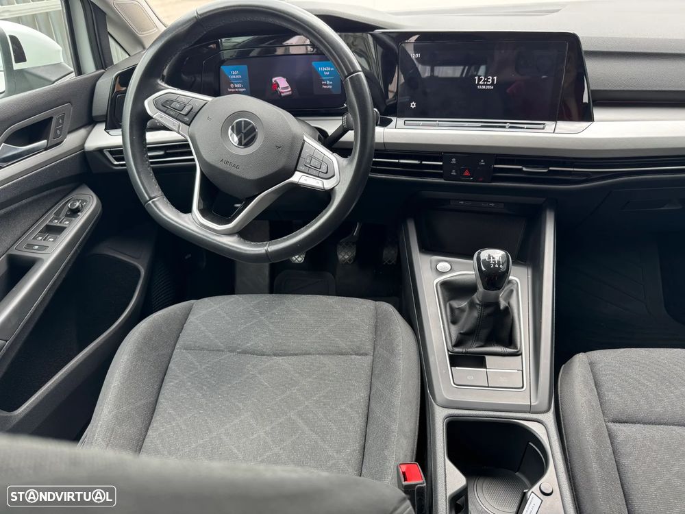 VW Golf 2.0 TDI Conceptline - 6