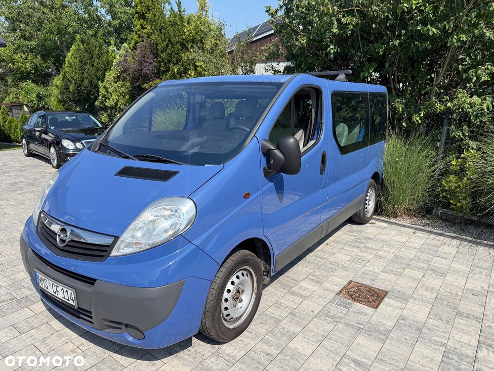 Opel Vivaro - 2