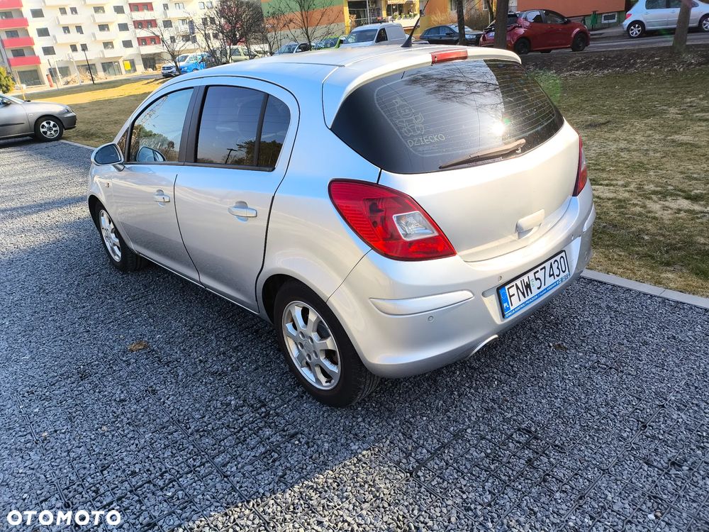 Opel Corsa - 2