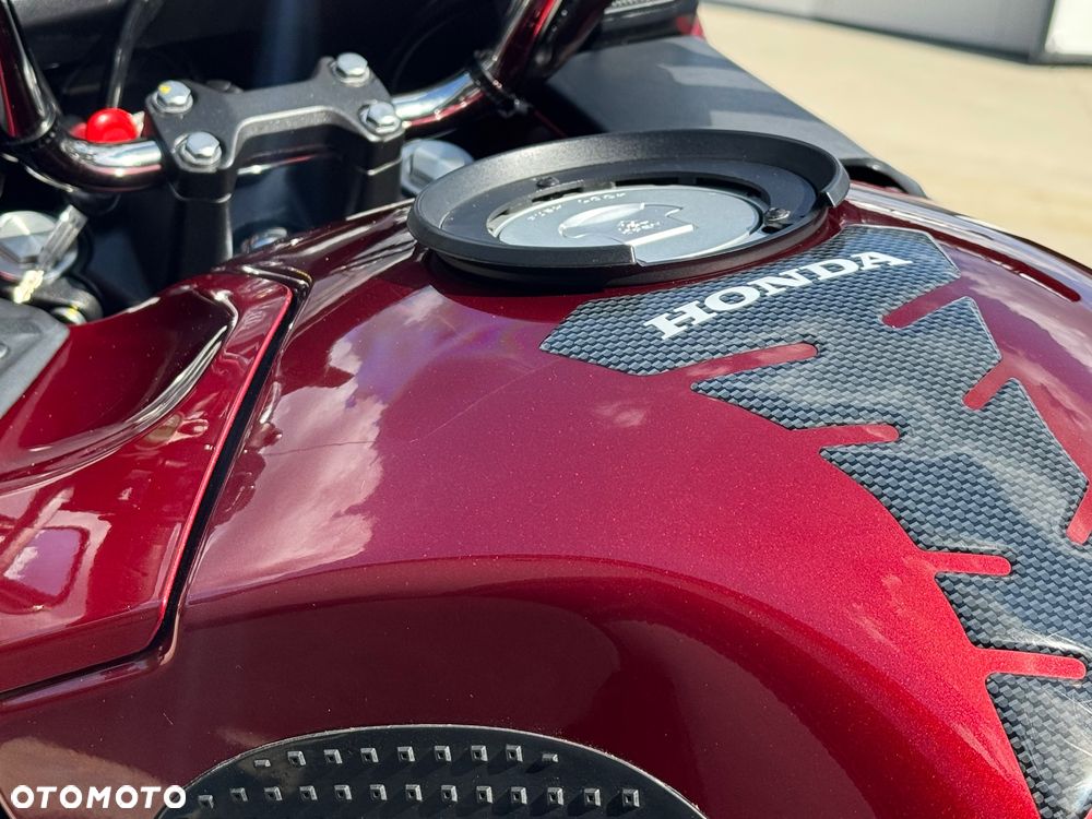 Honda Deauville - 19
