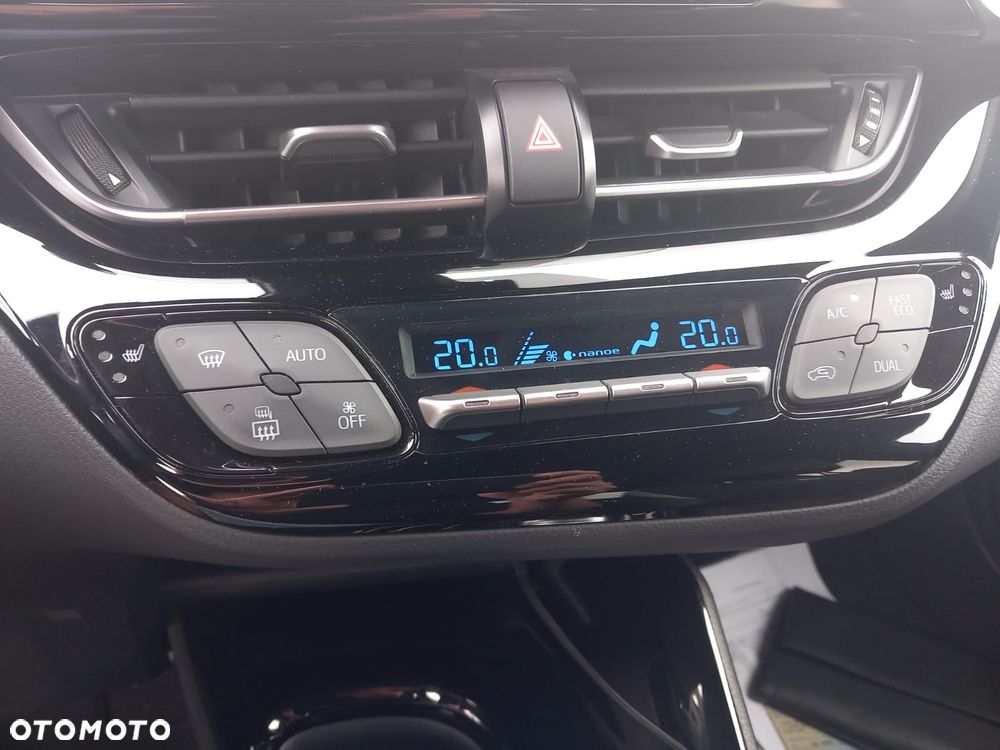 Toyota C-HR - 18