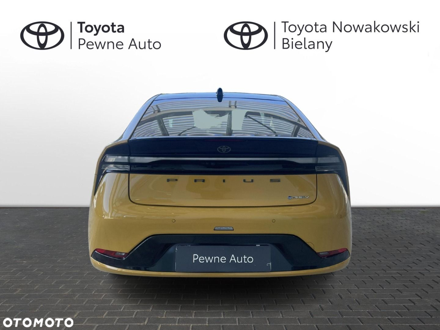 Toyota Prius - 5