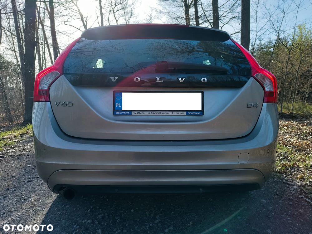 Volvo V60 D4 Momentum - 2