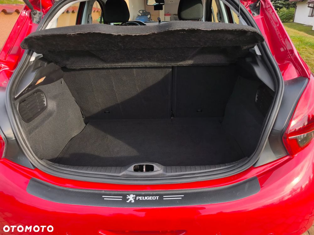 Peugeot 208 1.5 BlueHDi GT Line S&S - 14