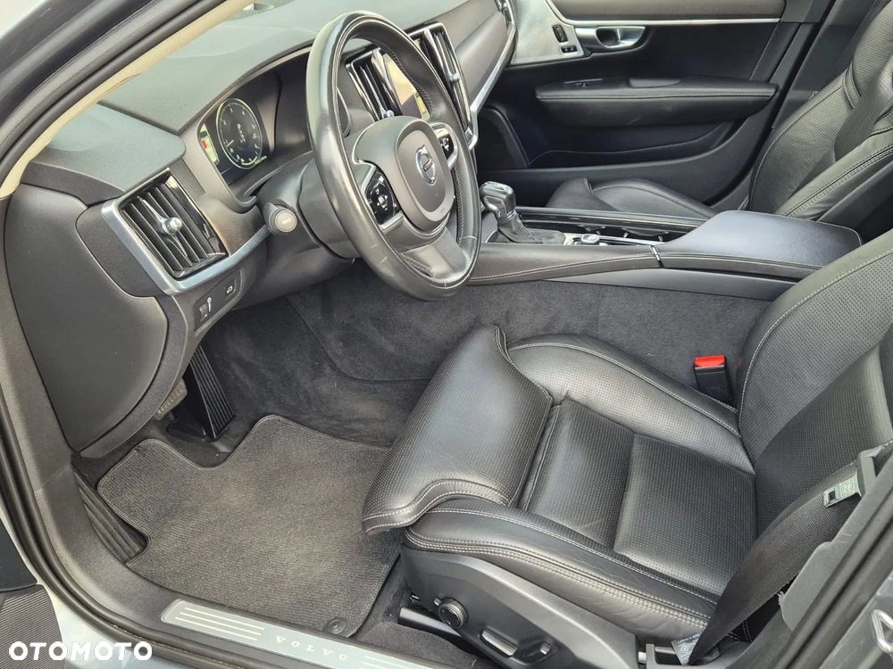 Volvo V90 Cross Country D5 AWD Geartronic - 18