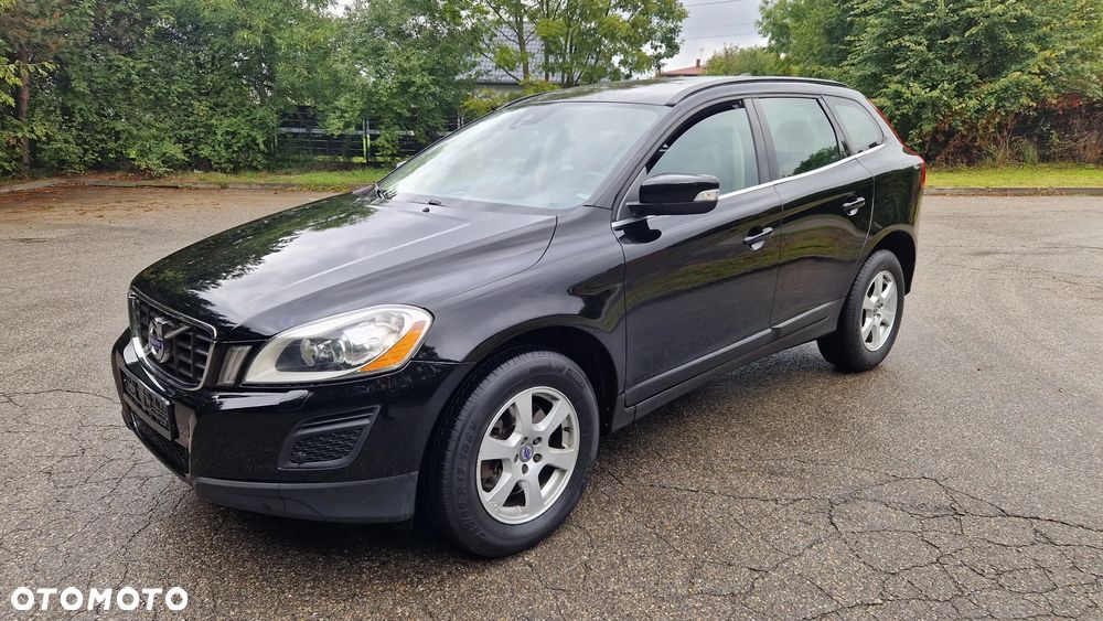 Volvo XC 60 D3 Momentum - 1