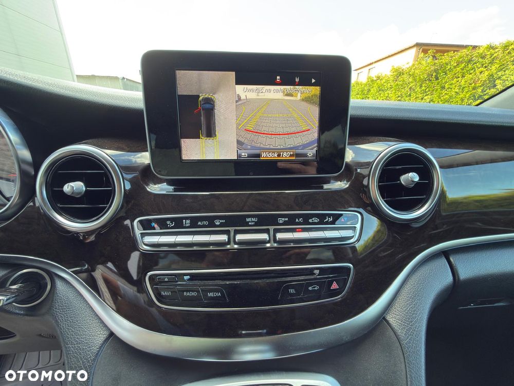 Mercedes-Benz Klasa V 250 (BlueTEC) d lang 7G-TRONIC - 24