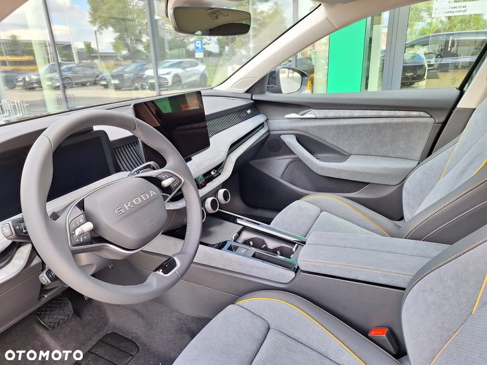 Skoda Superb 2.0 TSI Edition 130 DSG - 9