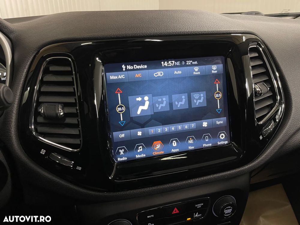 Jeep Compass 2.0 M-Jet 4x4 AT Limited - 17