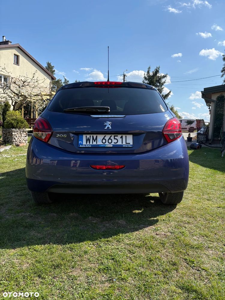 Peugeot 208 1.2 PureTech Style - 24
