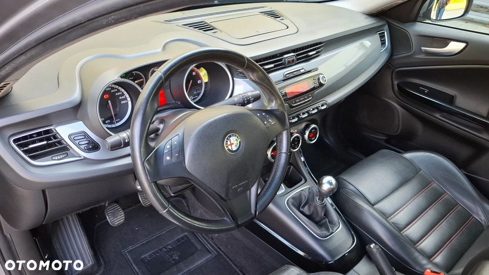 Alfa Romeo Giulietta 2.0 JTDM 16V Turismo - 20