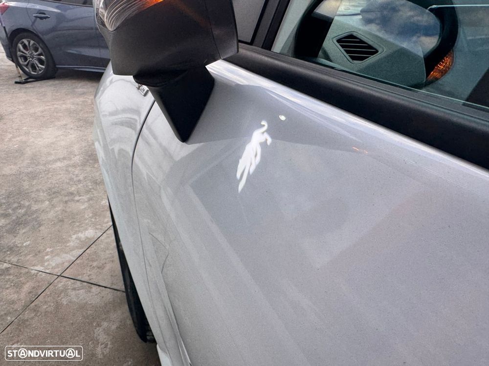 Ford Puma 1.0 EcoBoost MHEV ST-Line X - 13