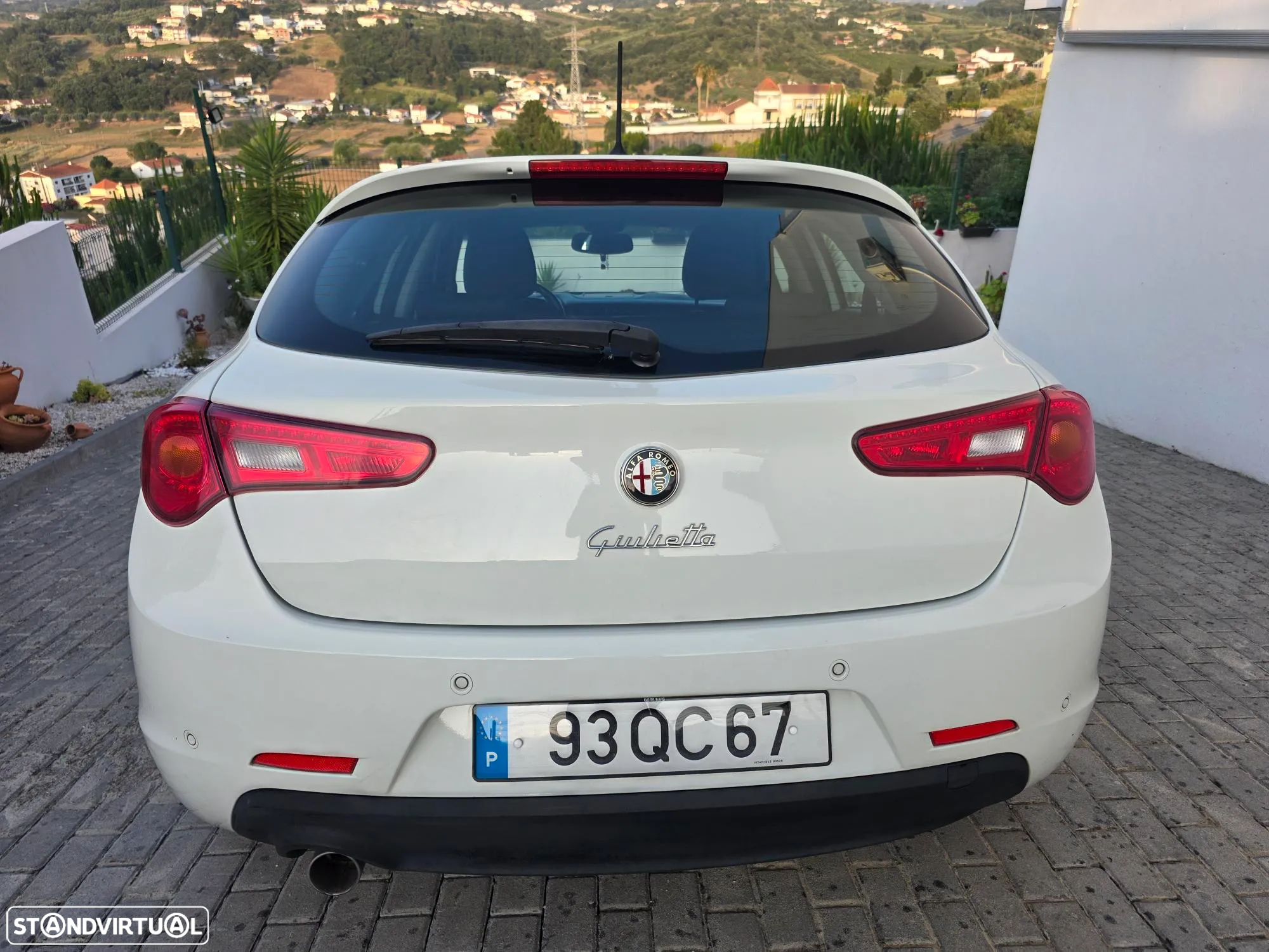 Alfa Romeo Giulietta 1.6 JTDm Distinctive - 9