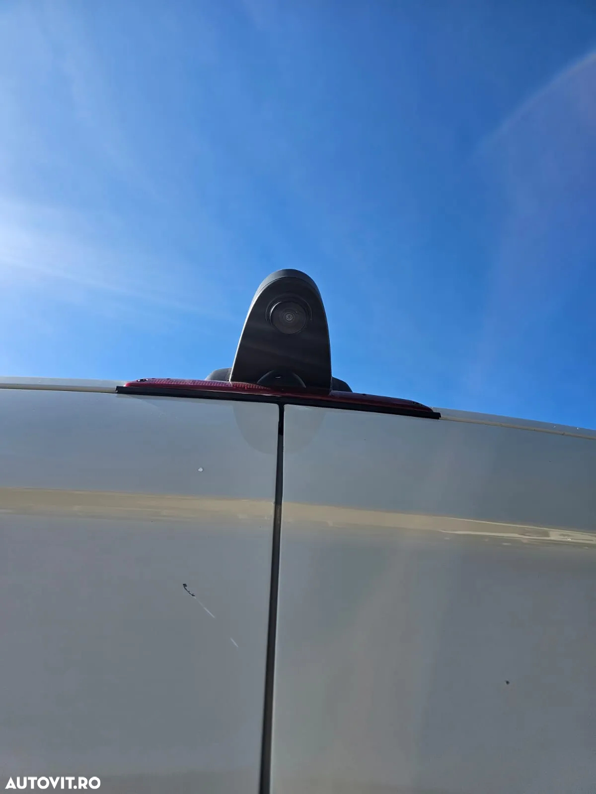 Mercedes-Benz Sprinter 316 CDI Model 2018 Climă Comenzi pe volan Pilot automat Navigație Mare Încălzire scaun șofer Scaun pe pernă aer Cameră video pe marșalier Banchetă 3 Locuri Rafturi metalice - 9