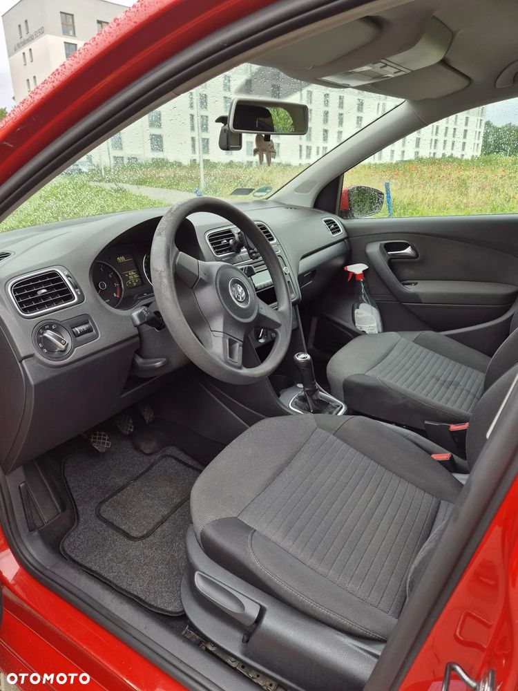 Volkswagen Polo 1.4 16V Trendline - 18