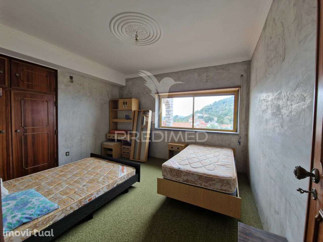 Moradia T6 junto ao castelo. - Grande imagem: 4/12