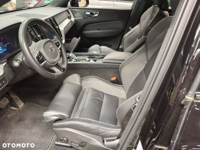 Volvo XC 60 T6 AWD Ultra Dark - 7
