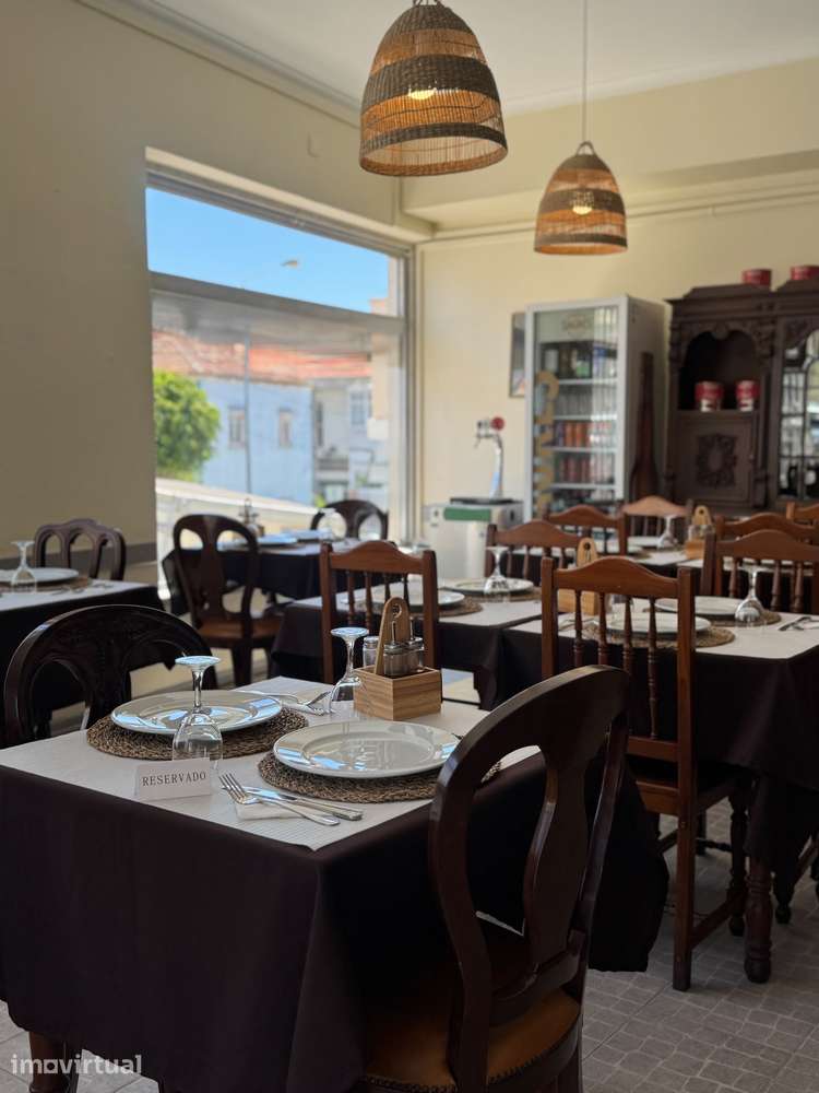 Restaurante / pizzaria + cave para trespasse - Grande imagem: 3/5
