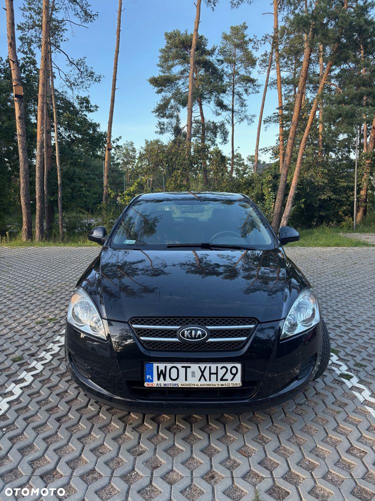 Kia Ceed 1.4 Comfort + - 2
