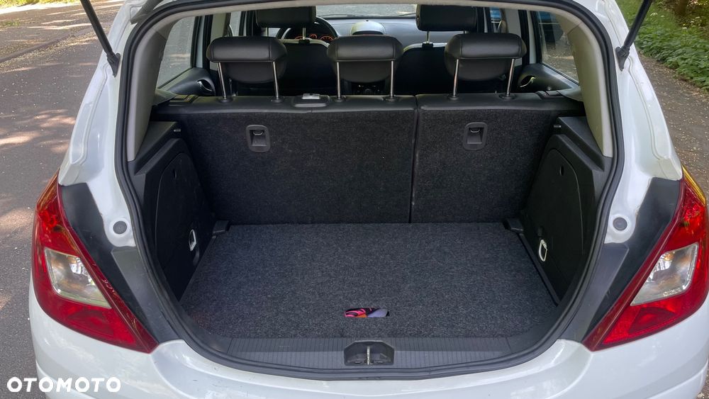 Opel Corsa - 13