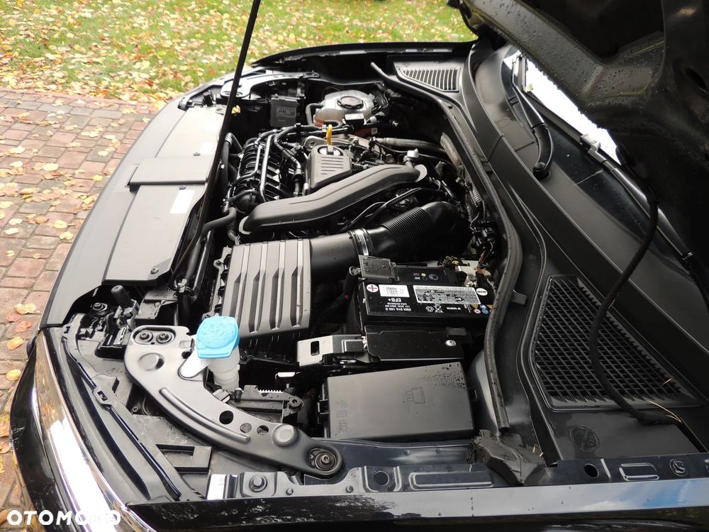Volkswagen T-Roc 1.5 TSI Style - 36