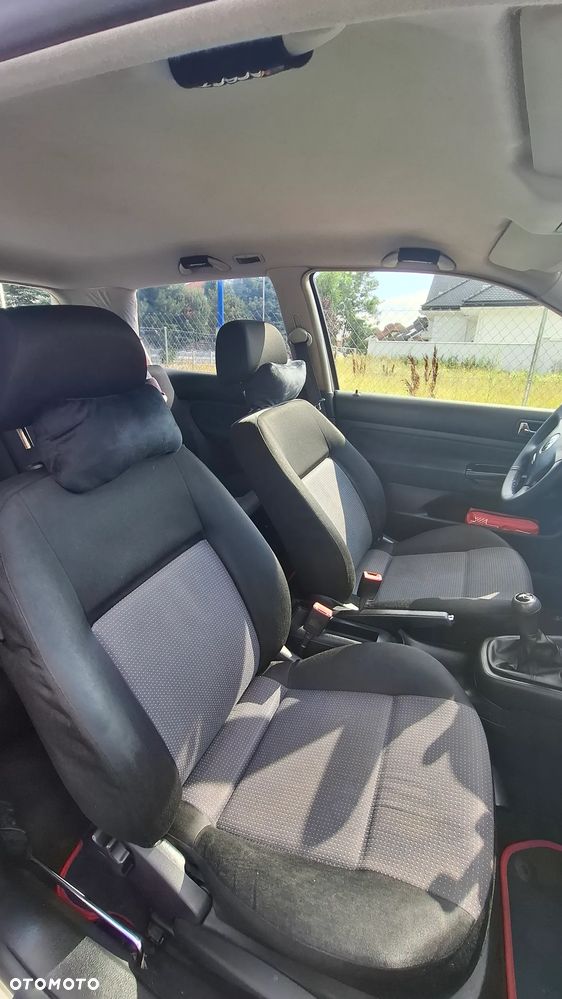 Volkswagen Golf - 15