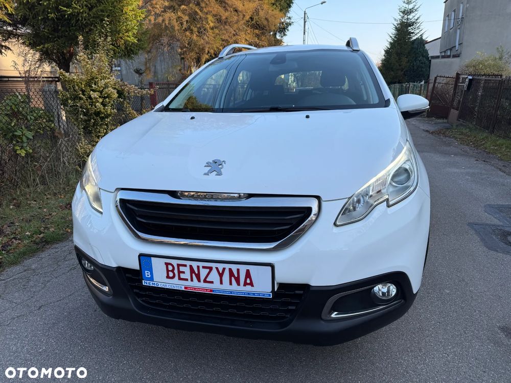 Peugeot 2008 1.2 Pure Tech Style EU6 - 3